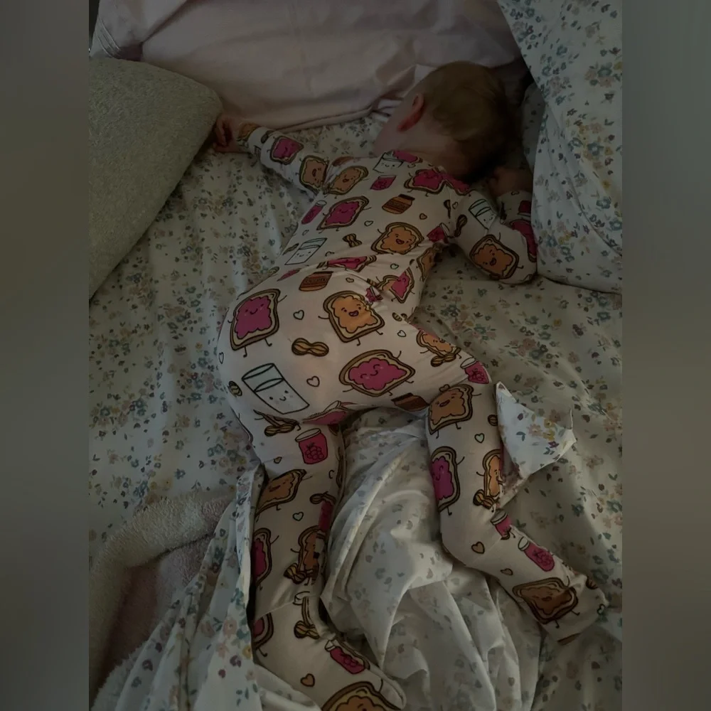 PB+GRAPE| ‘Peanut Butter Jelly’ Bamboo Footie Pajamas
